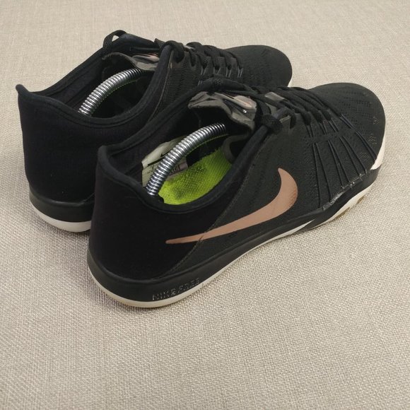 Nike Free TR 6 Womens Running Shoes Size 8 Trainers Sneakers Black 833413-005 - Picture 9 of 12